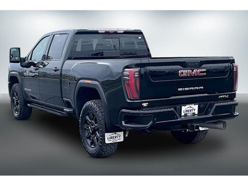 2024 GMC Sierra 2500 AT4