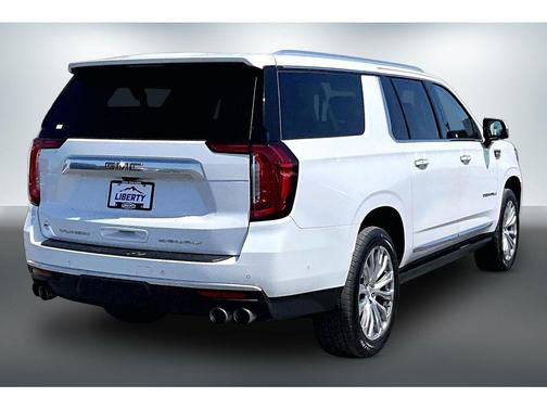 White Frost Tricoat 2023 GMC Yukon XL Denali