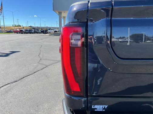 2025 GMC Sierra 3500 Denali