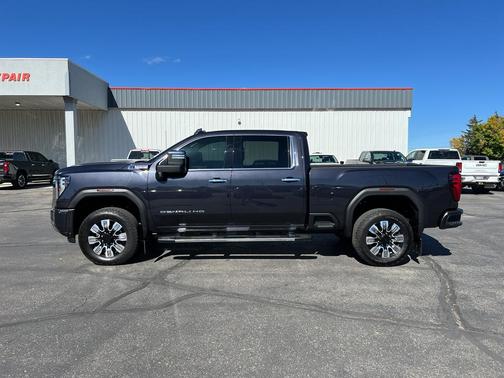 2025 GMC Sierra 3500 Denali