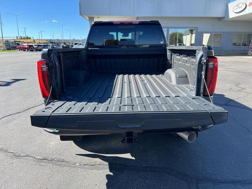 2025 GMC Sierra 3500 Denali