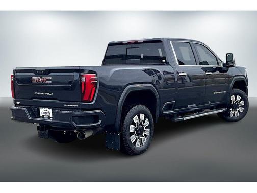 2025 GMC Sierra 3500 Denali