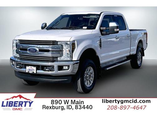 White Platinum Tri-Coat Metallic 2019 Ford F-250 Lariat