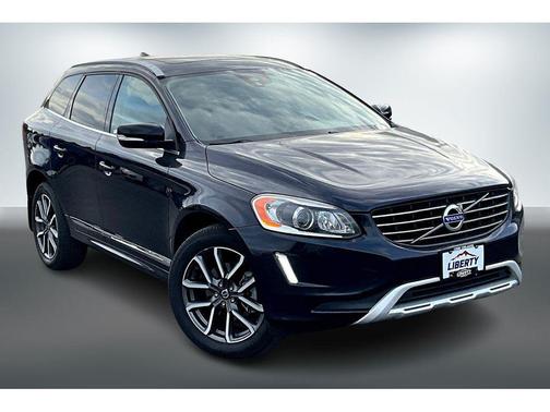 2017 Volvo XC60 T6 Dynamic