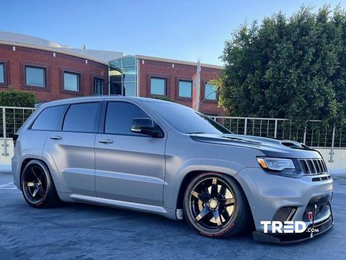 Photo 1 of 26 of 2018 Jeep Grand Cherokee Trackhawk