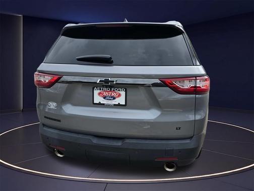 Satin Steel Metallic 2021 Chevrolet Traverse LT LEATHER