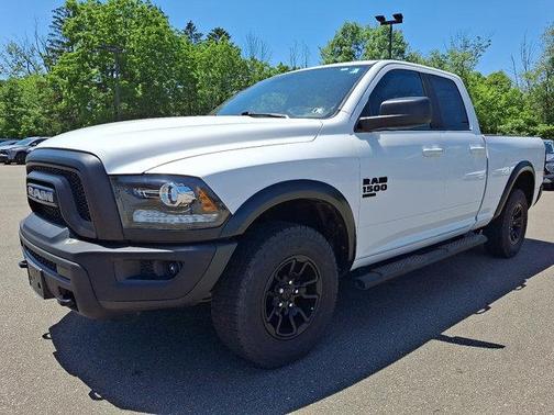 Bright White Clearcoat 2021 RAM 1500 Classic SLT