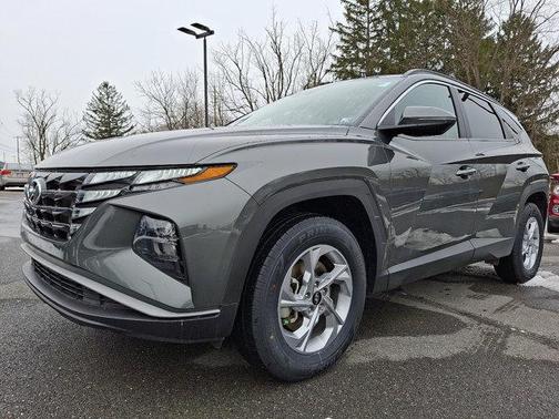 Amazon Gray 2022 Hyundai TUCSON SEL