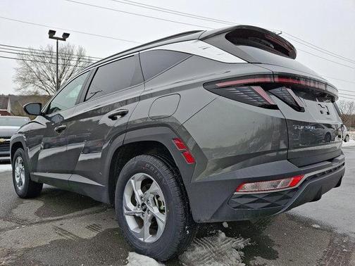 Amazon Gray 2022 Hyundai TUCSON SEL