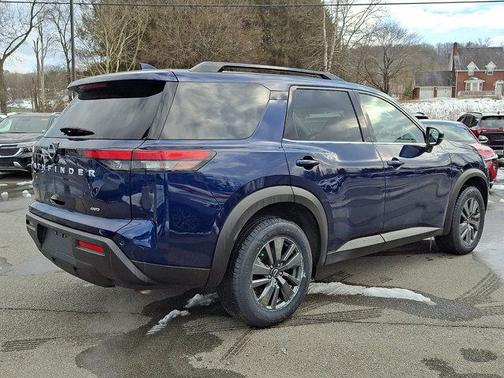 Deep Ocean Blue 2025 Nissan Pathfinder SV