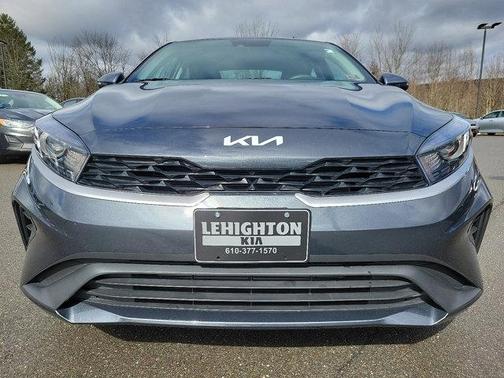 Gravity Gray 2023 Kia Forte LXS