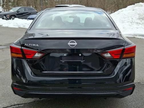 Black 2023 Nissan Altima 2.5 S