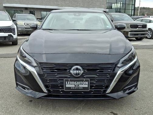 Black 2023 Nissan Altima 2.5 S