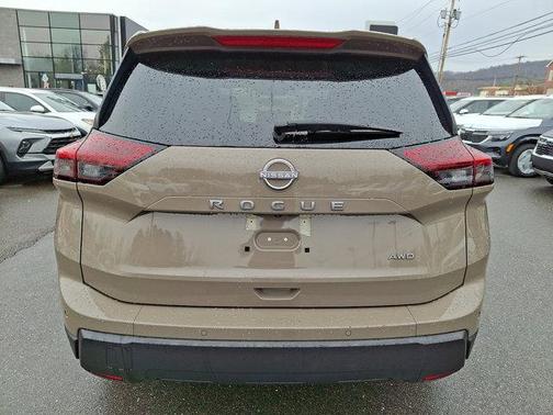 Baja Storm 2025 Nissan Rogue SV