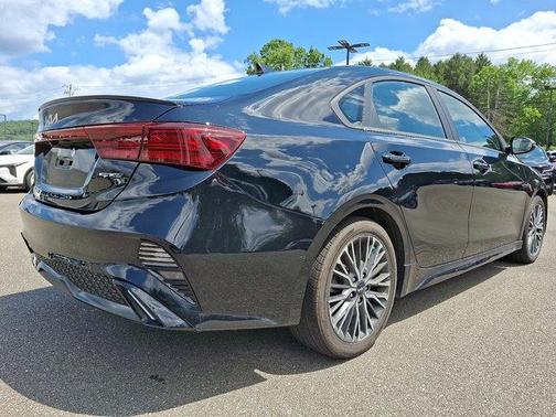 Aurora Black 2023 Kia Forte GT-Line