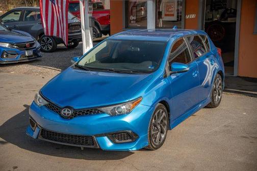 2016 Scion iM Base