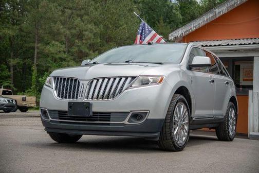 Silver 2011 Lincoln MKX Base