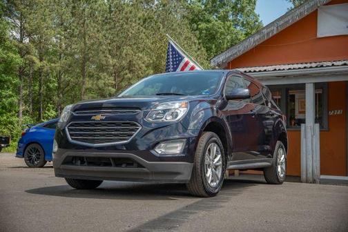Blue 2017 Chevrolet Equinox LT