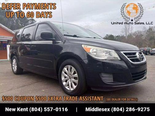 2012 Volkswagen Routan SE