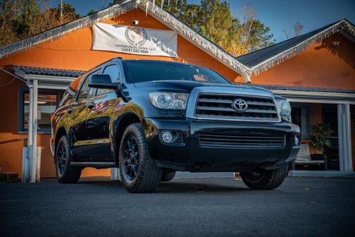 2014 Toyota Sequoia SR5