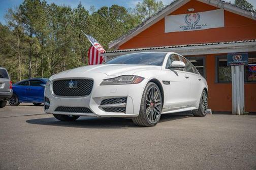 Polaris White 2016 Jaguar XF 35t R-Sport