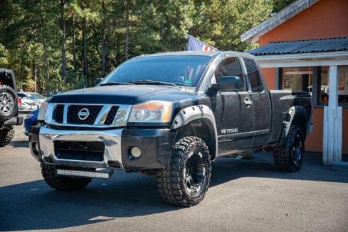 2009 Nissan Titan SE King Cab