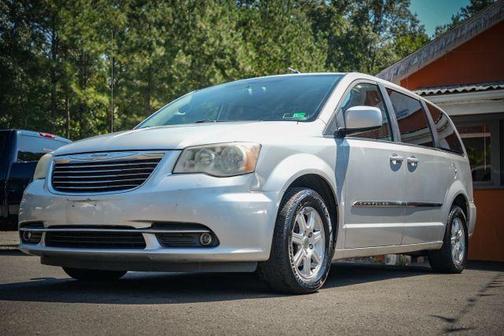 2012 Chrysler Town & Country Touring