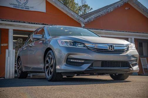 2017 Honda Accord EX-L w/Navigation & Honda Sensing