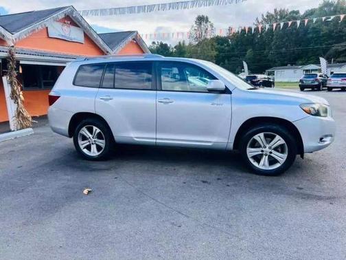 2008 Toyota Highlander Sport