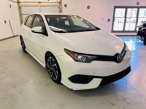 2016 Scion iM Base