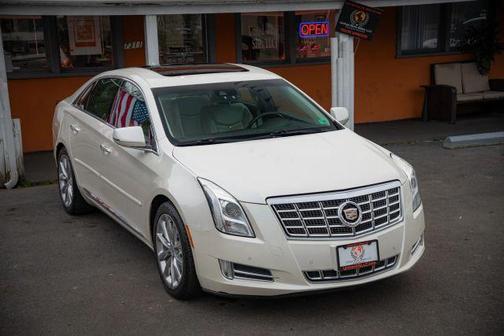 2013 Cadillac XTS Luxury
