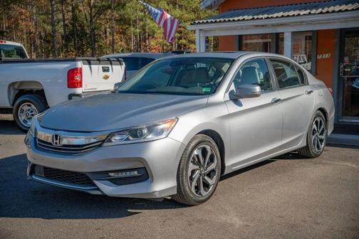 2017 Honda Accord EX-L w/Navigation & Honda Sensing