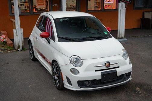 2015 FIAT 500 Abarth