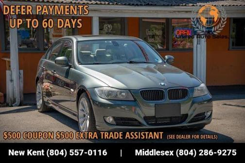 Gray 2011 BMW 328 i xDrive