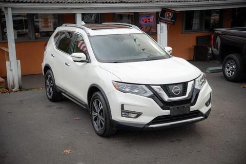 2017 Nissan Rogue SL