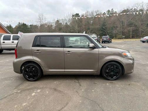 2011 Scion xB Release Series 8.0