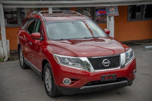 Cayenne 2015 Nissan Pathfinder SL
