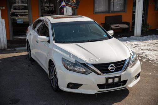 2017 Nissan Altima 2.5 SR