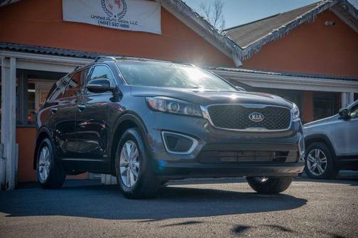 2018 Kia Sorento LX