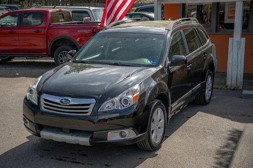 Crystal Black Silica 2011 Subaru Outback 2.5i Limited