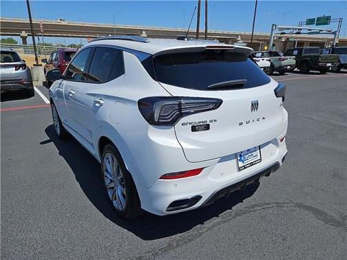 2024 Buick Encore GX Avenir