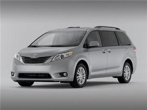 2013 Toyota Sienna XLE