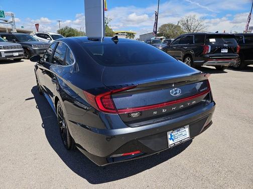 2021 Hyundai SONATA Limited