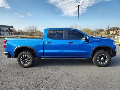 2023 Chevrolet Silverado 1500 ZR2