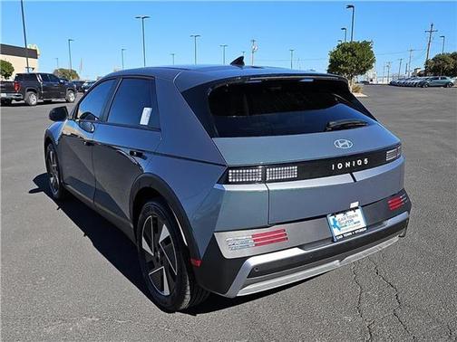 2026 Hyundai IONIQ 5 SEL