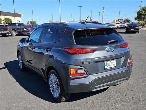 2021 Hyundai KONA SEL