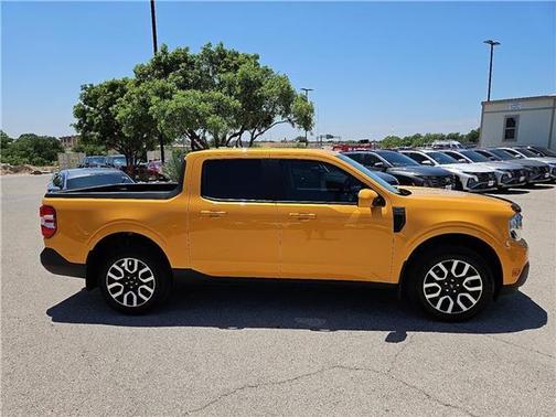 2023 Ford Maverick Lariat