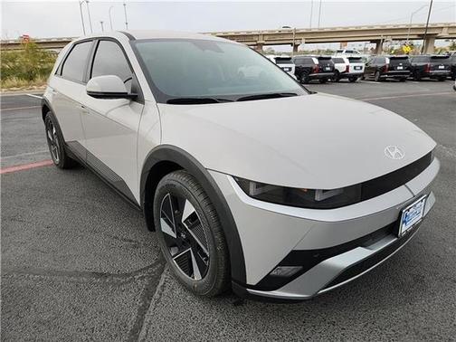 2026 Hyundai IONIQ 5 SE