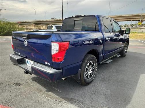 2021 Nissan Titan SV