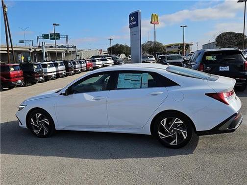 2025 Hyundai ELANTRA HEV Limited